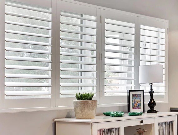 Plantation Shutters in Harlem Heights